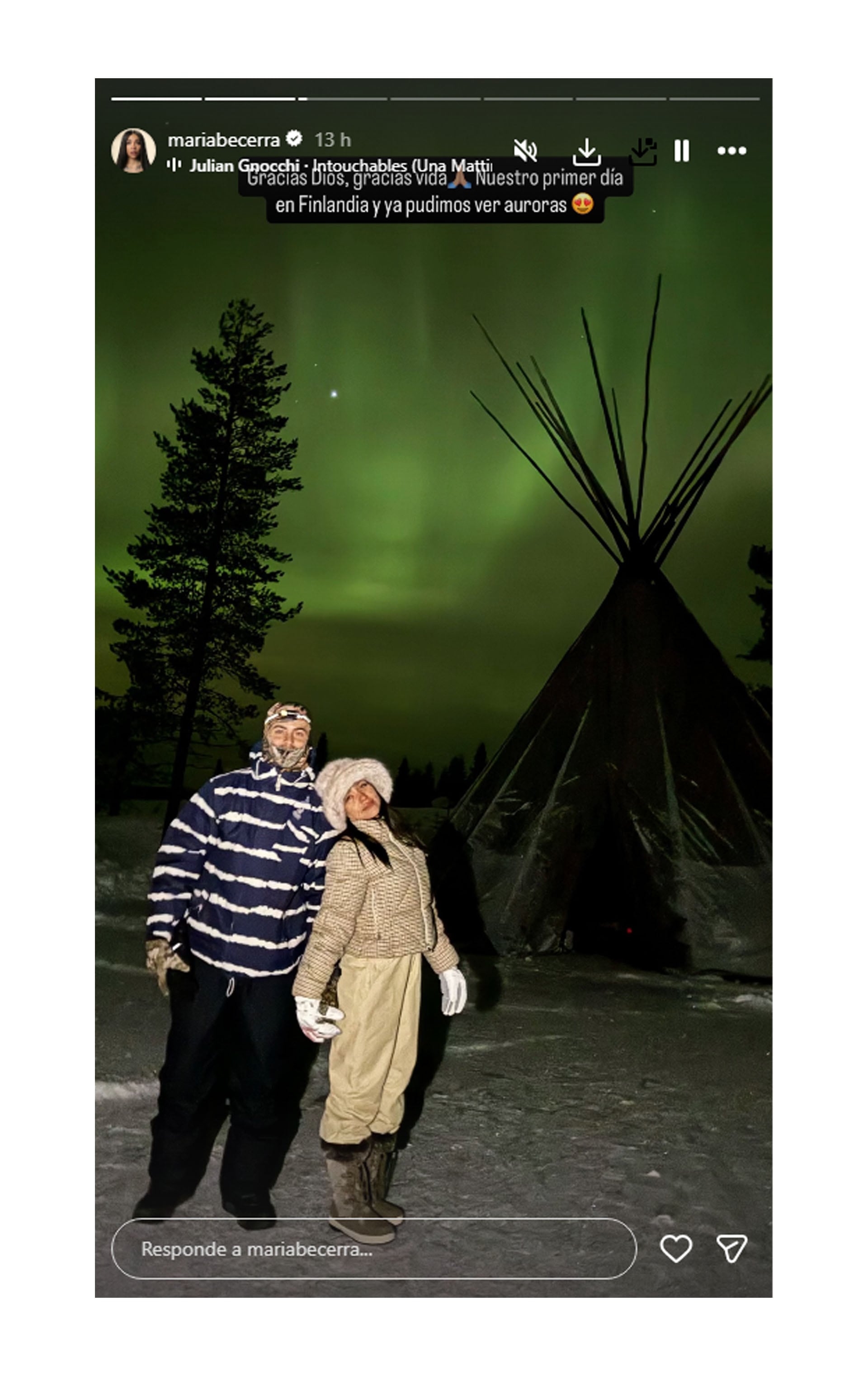 La pareja soñaba con conocer auroras boreales y lo consiguió el primer día en Finlandia