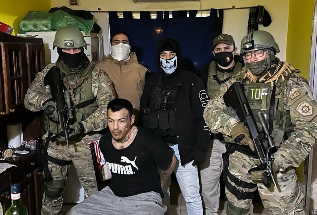 El día que recapturaron a Mansilla, luego de haber liderado la fuga de la carcel de Piñero