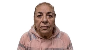 Tiene pedido de captura por una millonaria estafa, fue a tramitar un nuevo DNI y nadie la identificó: sigue prófuga