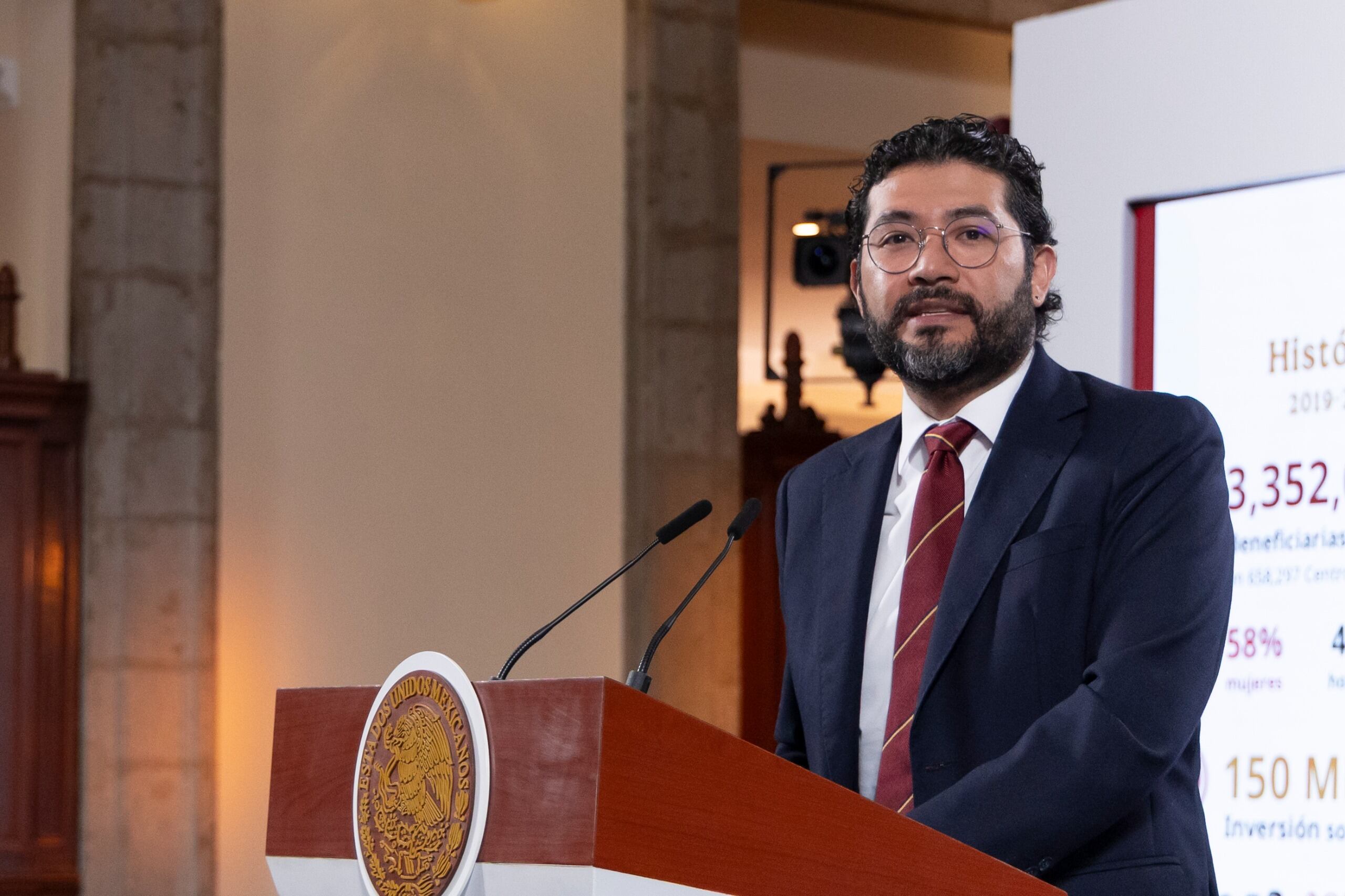 El secretario del Trabajo, Marath Bolaños, en la conferencia de esta mañana. (Gobierno de México)