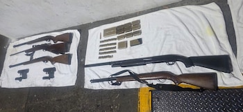 PNC de Guatemala localiza armas en encomienda de EEUU en Puerto Santo Tomás