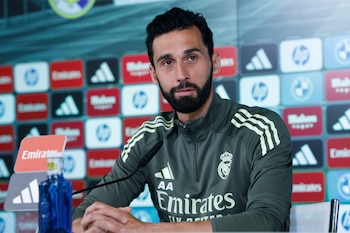 El entrenador del Real Madrid, Álvaro Arbeloa (EFE/J.J. Guillén)