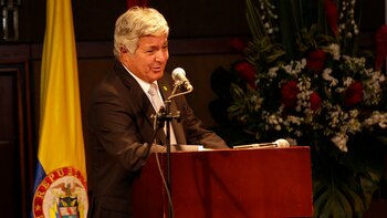 「愚かさ」:ジャン=クロード・ベスドは孫が陪審員としてしたことを好まなかった