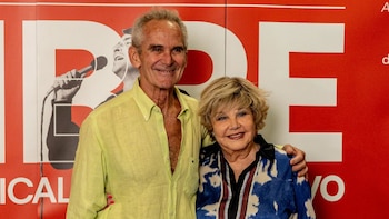 Karina reaparece junto a su exmarido, Carlos Manuel Díaz, y confirma que atraviesan uno de sus mejores momentos