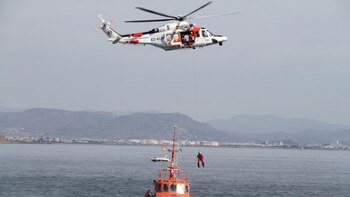 Localizan en una playa de