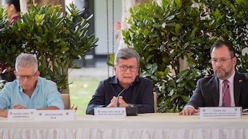 La delegación de paz del