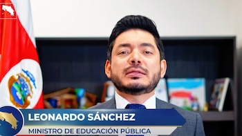 Más de seis mil alumnos que habían abandonado las aulas regresaron al sistema escolar, según informó Leonardo Sánchez; sin embargo, no se precisó la metodología ni la distribución regional de esa cifra (Captura de video: cadena nacional)