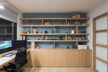 Colores suaves y la madera