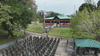 La ceremonia de despedida estuvo encabezada por el Comandante General de la Marina, almirante Javier Bravo de Rueda Delgado.