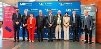 08/10/2026 Los exministros de Asuntos Exteriores Arancha González Laya y José Manuel García-Margallo participan en la Universidad de Deusto en una jornada conmemorativa por el 140º Aniversario de la Universidad y de su Facultad de Derecho.
POLITICA ESPAÑA EUROPA PAÍS VASCO
UNIVERSIDAD DE DEUSTO