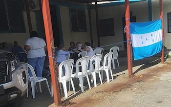 El Gobierno busca resolver los pagos pendientes de médicos contratados e interinos mientras solicita que se restablezca la atención a los pacientes (Foto: Cortesía)