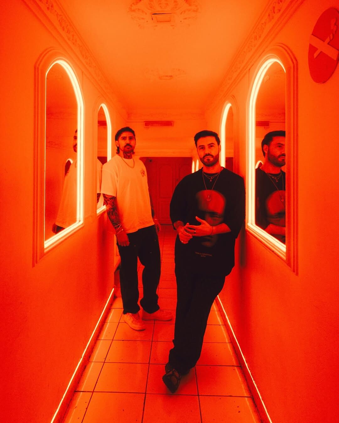 La dupla mexicana ha reinventado su sonido adoptando más ritmos latinos en sus últimas producciones. (IG Tom & Collins)