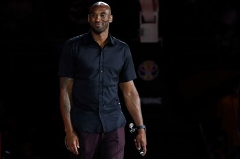 Un grupo de fanáticos pide