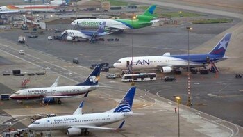 Gremios aeronáuticos advierten retrasos en