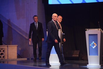 Juan José Gómez Centurión durante