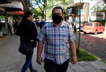 Mariano Perroni en el primer juicio por la muerte de Maradona (Foto/Reuters/Agustín Marcarian)