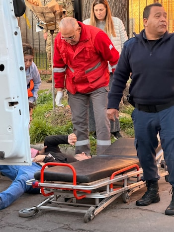 Robo y tiros en la puerta de un colegio en El Palomar