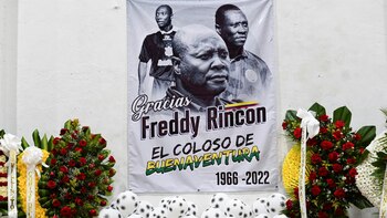 Freddy Rincón et les détails