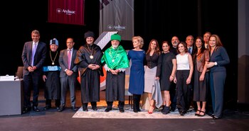 El empresario estuvo acompañado por