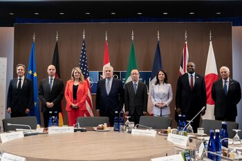 El G7 repudió el envío