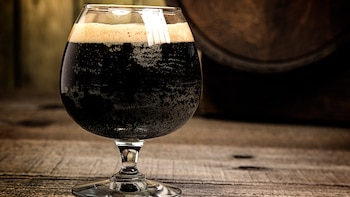Por qué la cerveza negra