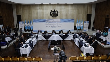 Comisión de postulación inicia fase de calificación final para aspirantes de fiscal de Guatemala