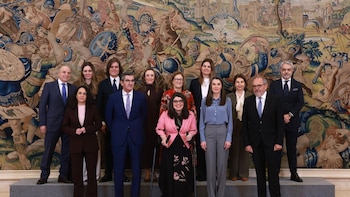 La reina Letizia recibe a