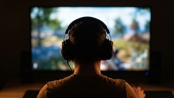 Del Game Over al guardado rápido: cómo los videojuegos reconfiguraron el cerebro de cada generación