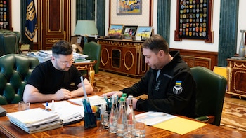 Volodimir Zelensky nombró como jefe