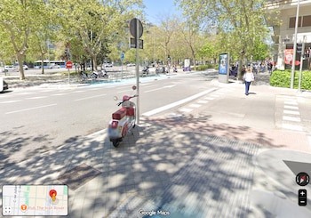 Paseo de la Castellana con Profesor Waksman (Gmaps)