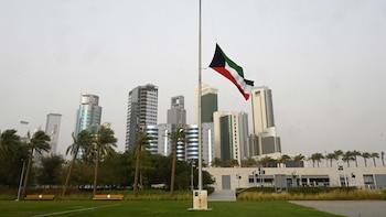 Registrado un incendio en la refinería de Mina Al Ahmadi de Kuwait tras un ataque con drones