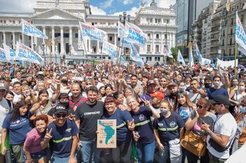 Zaracho junto a Juan Grabois