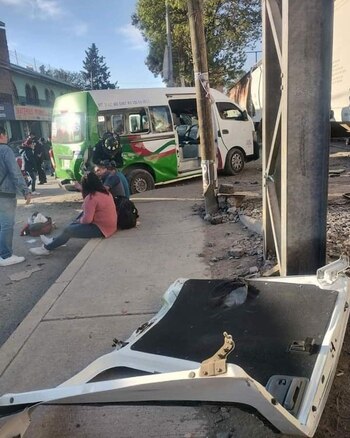 Pasajeros afectados fueron atendidos en