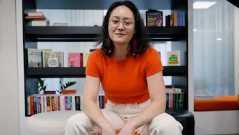 Tessa Hulls, ganadora del Pulitzer