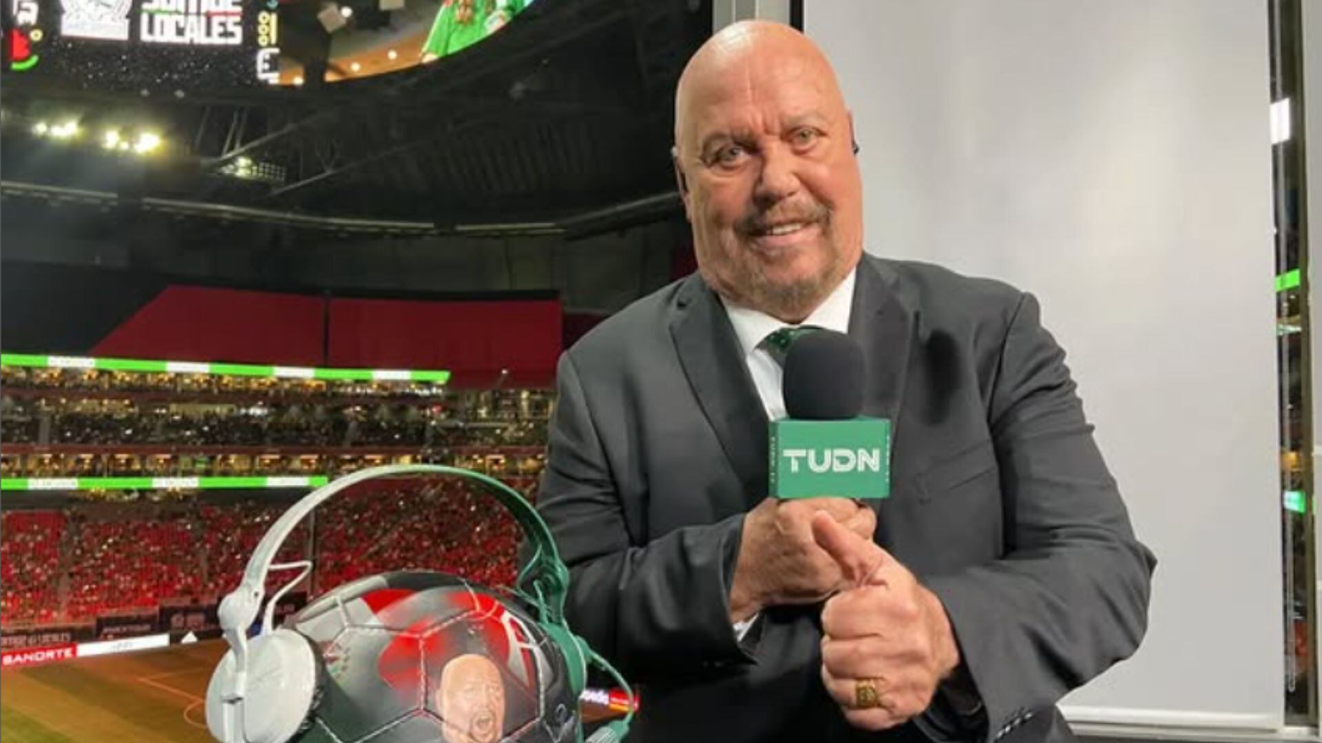 Perro Bermúdez alista su regreso a TUDN acompañado de estas figuras del periodismo deportivo