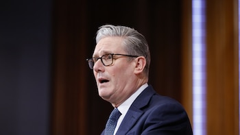 Starmer dice que mantiene conversaciones