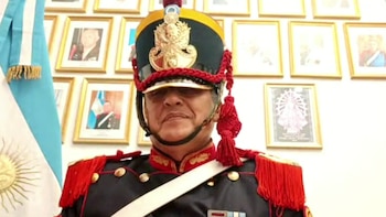 El granadero argentino que fue enviado a Francia para custodiar la casa donde murió San Martín: “Es una emoción inmensa”