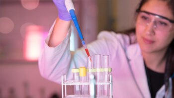 En el Laboratorio de Especialidades