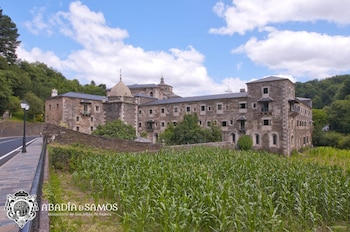 El Monasterio de Samos fue