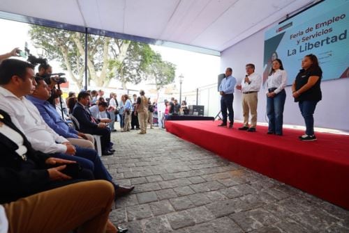 La actividad inició a las 9:30 a. m. en la plazuela El Recreo. Foto: Andina