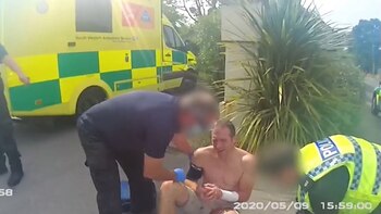 Un policía mató a su