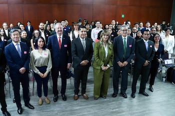 Senadores y Especialistas Promueven el Autocuidado como Clave para Mejorar la Salud y la Economía en México. Foto: (Senado)