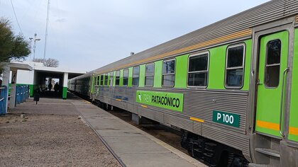 Después de casi seis meses volvió a funcionar el tren entre San Antonio Oeste y Bariloche