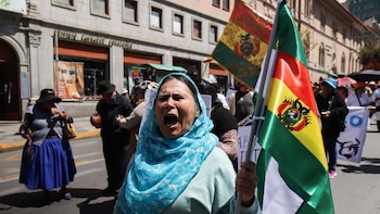 Al menos ocho detenidos en