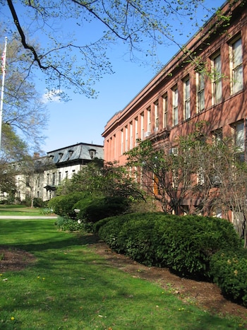 Fachada del histórico edificio del