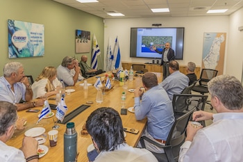 Legisladores de la oposición uruguaya durante una visita por Israel (@IsraelinUruguay)