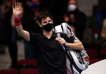 El tenista austriaco Dominic Thiem se despide tras perder su partido de cuartos de final ante el ruso Andrey Rublev en el ATP 500 de Viena, Austria. 30 octubre 2020. REUTERS/Lisi Niesner