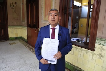 Rafael Curruchiche, exjefe de la FECI, durante la administración de Consuelo Porras, ambos sancionados por EE.UU., la Unión Europea y otras naciones.