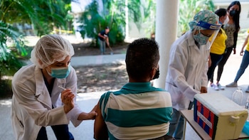 La Sociedad Venezolana de Infectología rechazó el uso de las vacunas cubanas contra el COVID-19 sin aval