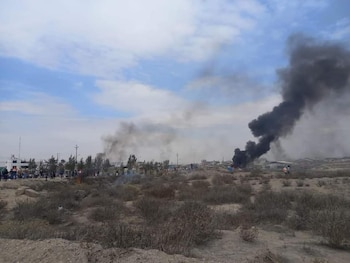 Cientos de manifestantes tomaron las instalaciones del Aeropuerto Internacional de Arequipa.